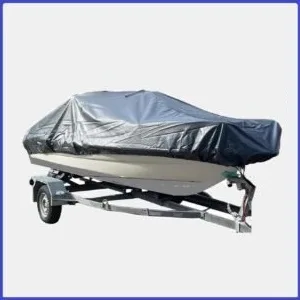 Hunter 445 vene suojattuna PVC peitteellä